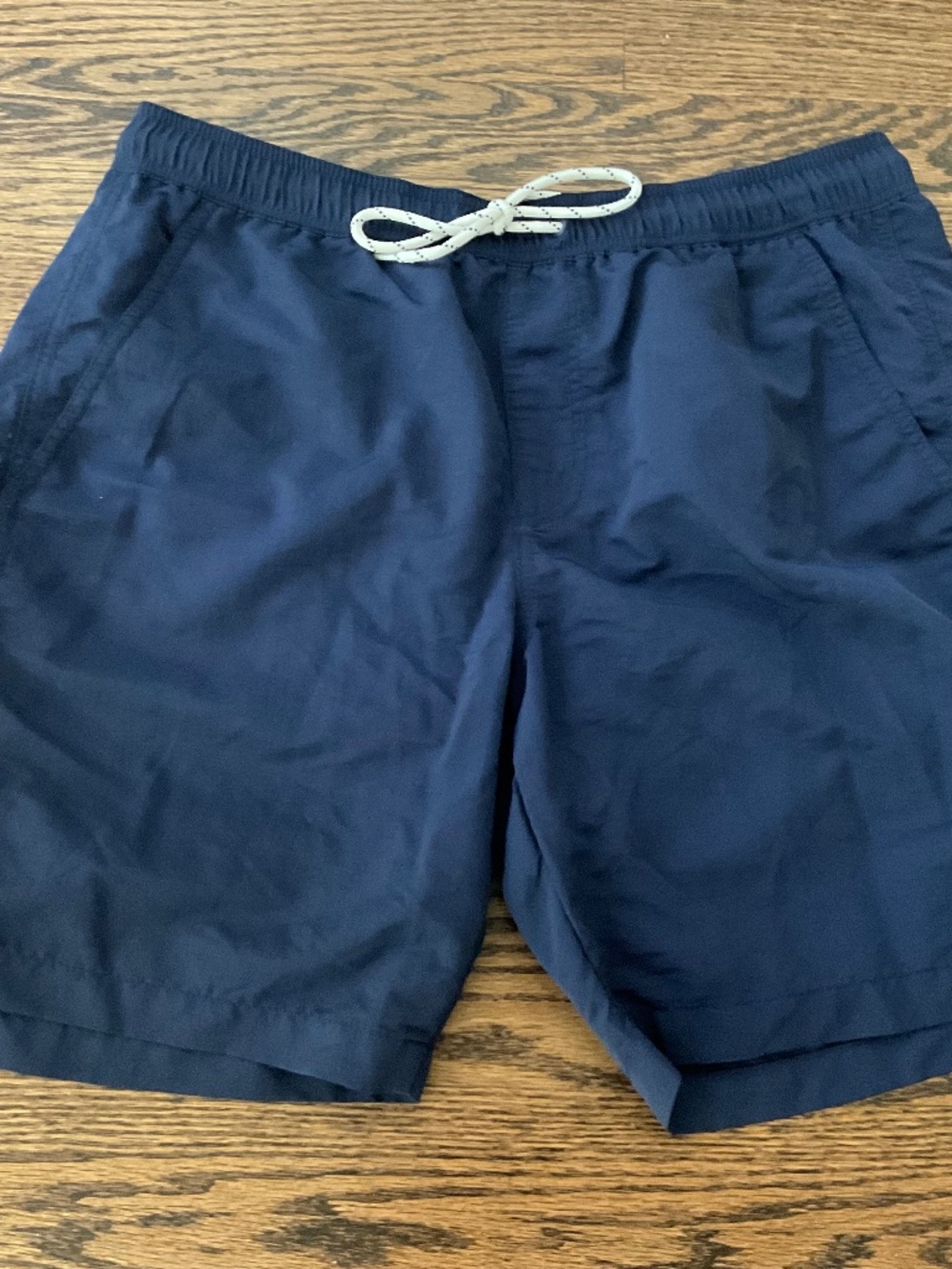Uniqlo Swim Shorts Mens size Large  33-36 Trunks Bathing Suit Board Shorts Navy